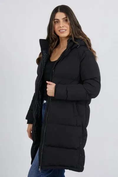 CAMILLA PUFFER