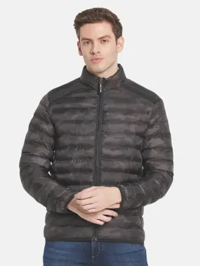 Men Black Camouflage Puffer Jacket