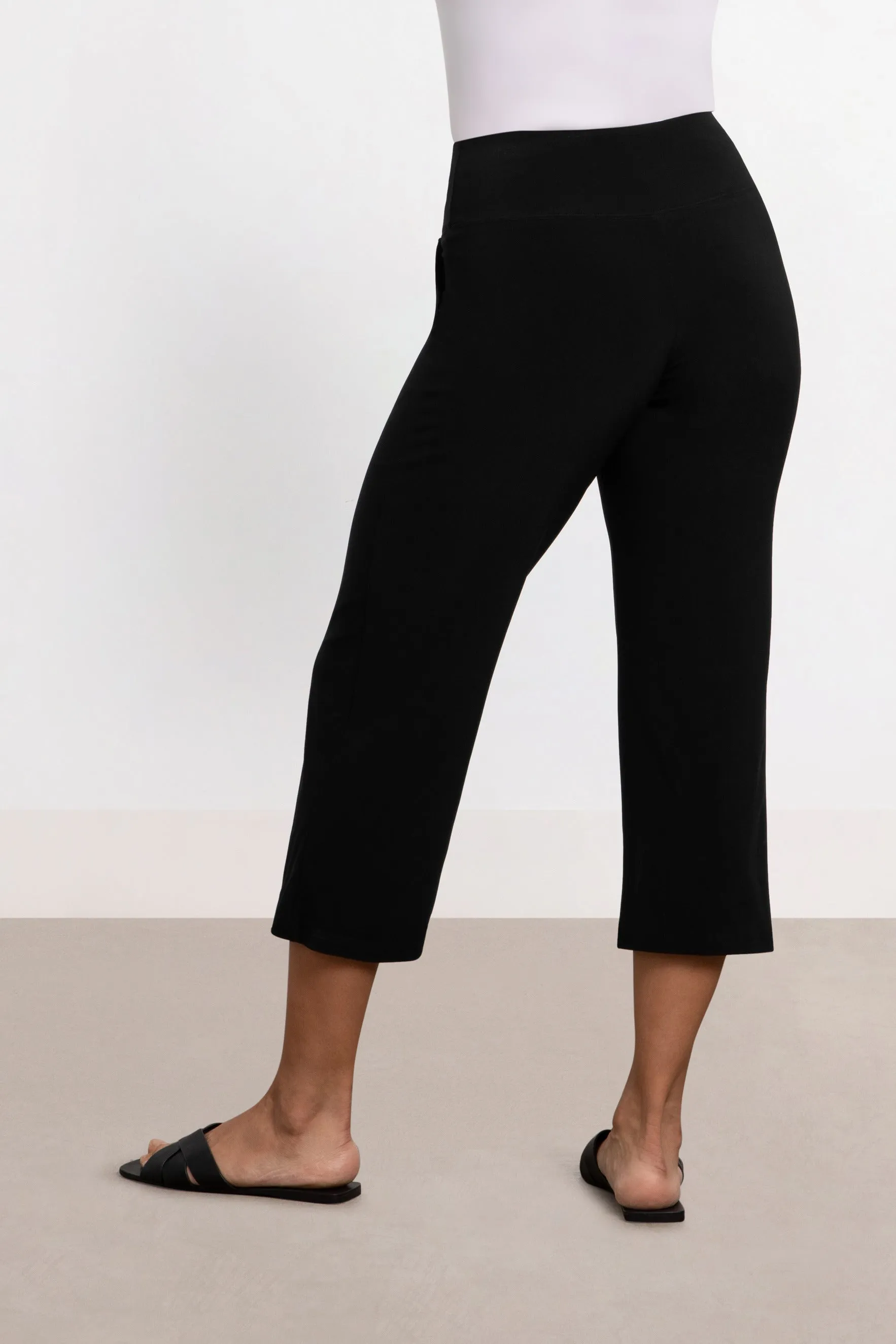 Straight Leg Crop Pant