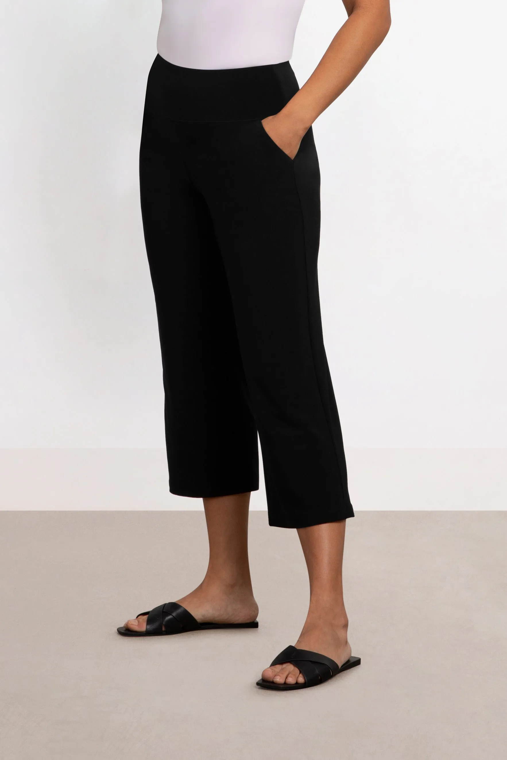 Straight Leg Crop Pant