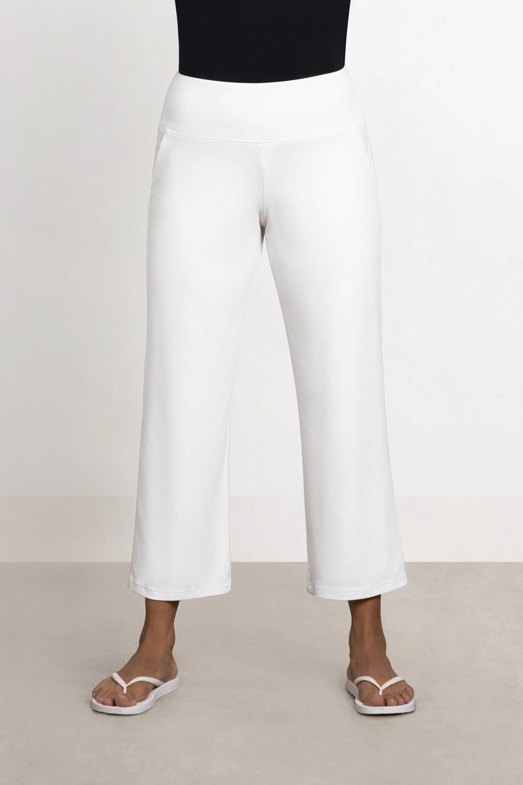 Straight Leg Crop Pant