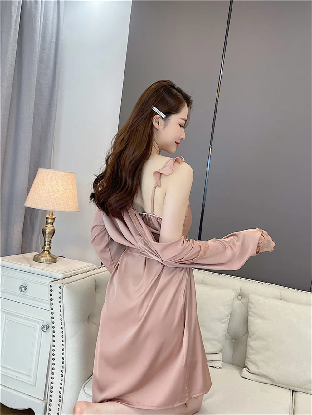 VenusFox Sleepwear Female Pajamas Set Viscose filament Sexy Lace Bridal Nightwear Wear Nighty Robe Women's pajamas home clothes